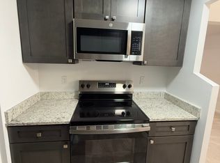 122 Turtle Creek Rd APT 1, Charlottesville, VA 22901