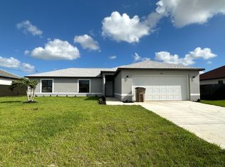 1426 SW 4th Ln #1426, Cape Coral, FL 33991