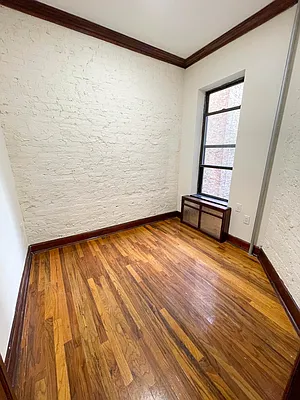 Rented by City Connections Realty | media 5