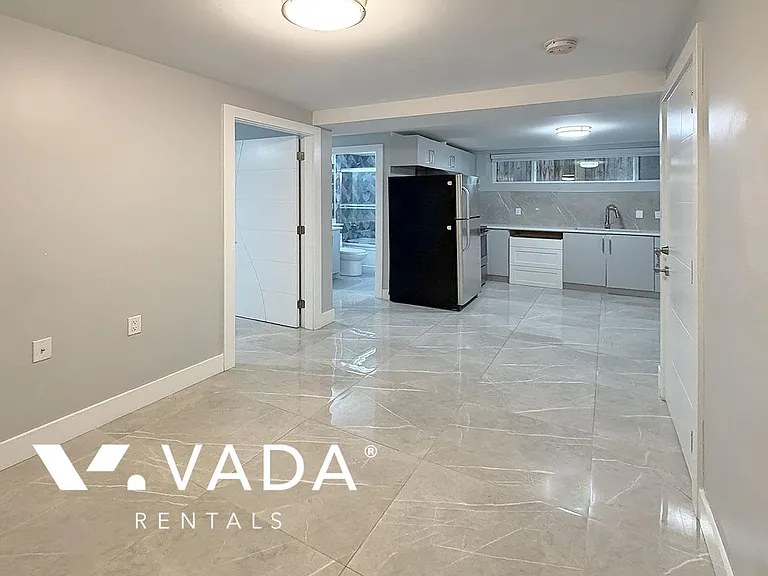 4841 Dumfries St #2 — Photo 7