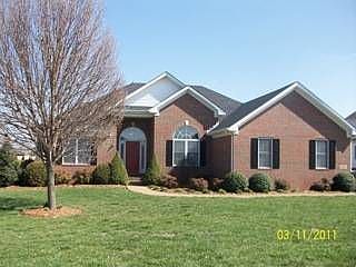 1st image of 211 Champions Blvd