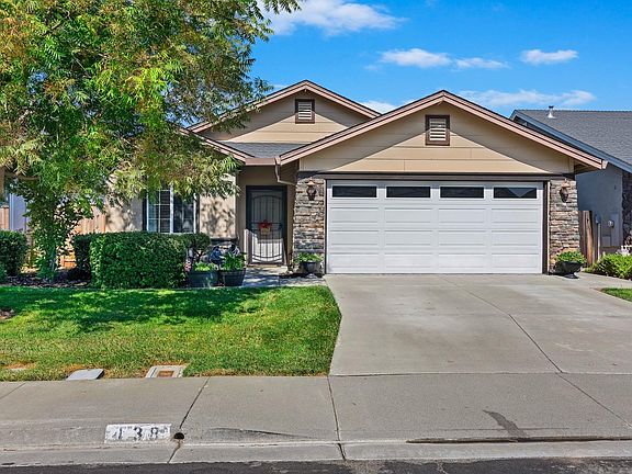 2nd image of 438 Grand Canyon Drive