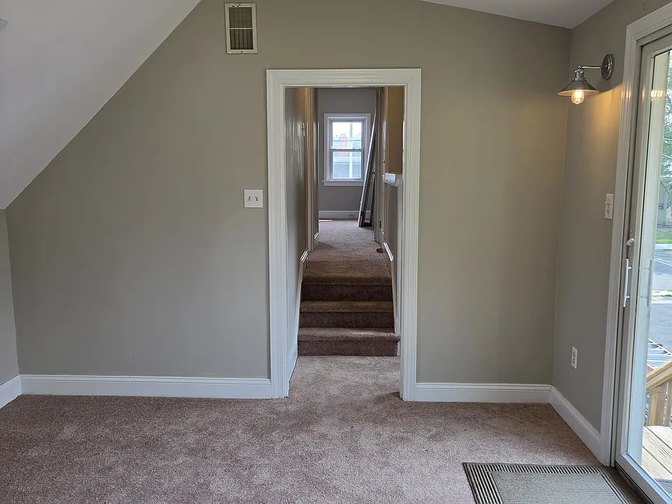 316 Delaware Ave #2