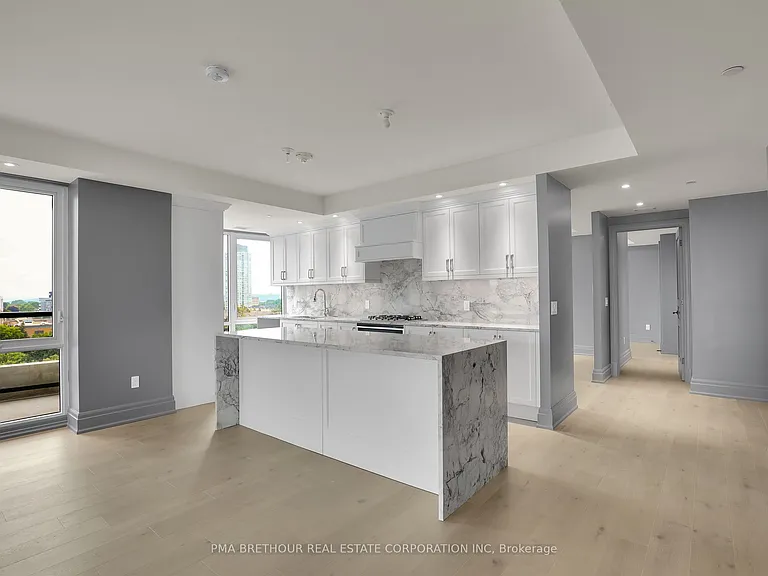 1451 Wellington St W #806 — Photo 10