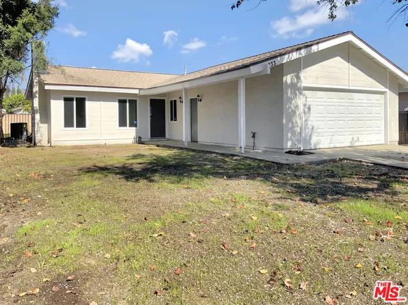 233 E Kirkwall Rd, Azusa, CA 91702