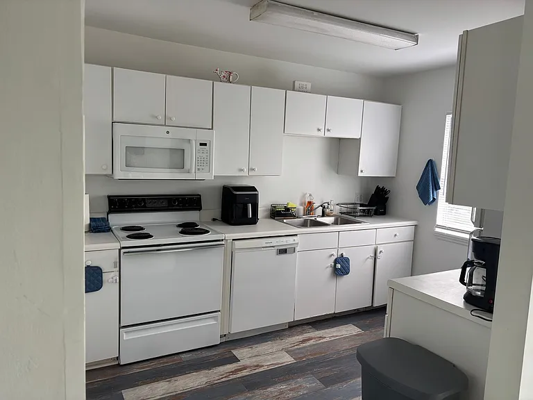 100 Myrtle Greens Dr #G — Photo 8