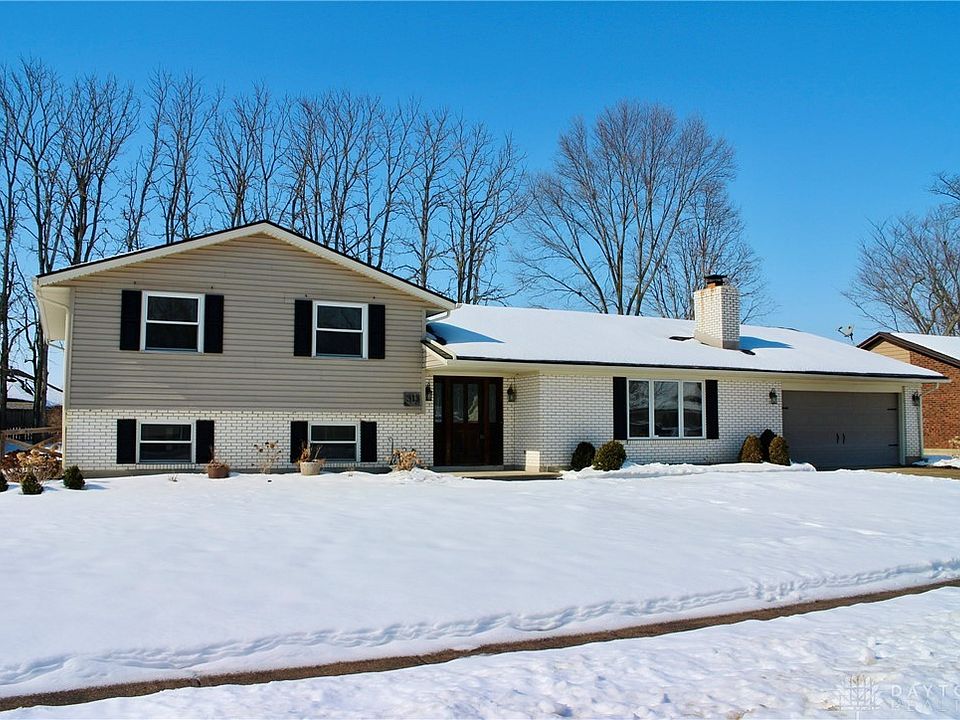1st image of 313 Scott Dr