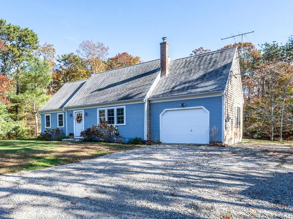 686 Phinney's Lane, Centerville, MA 02632