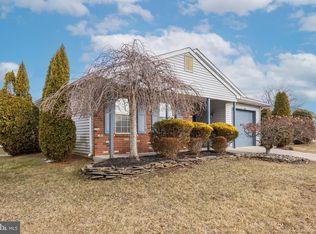 34 Chestnut Hill Ln, Columbus, NJ 08022