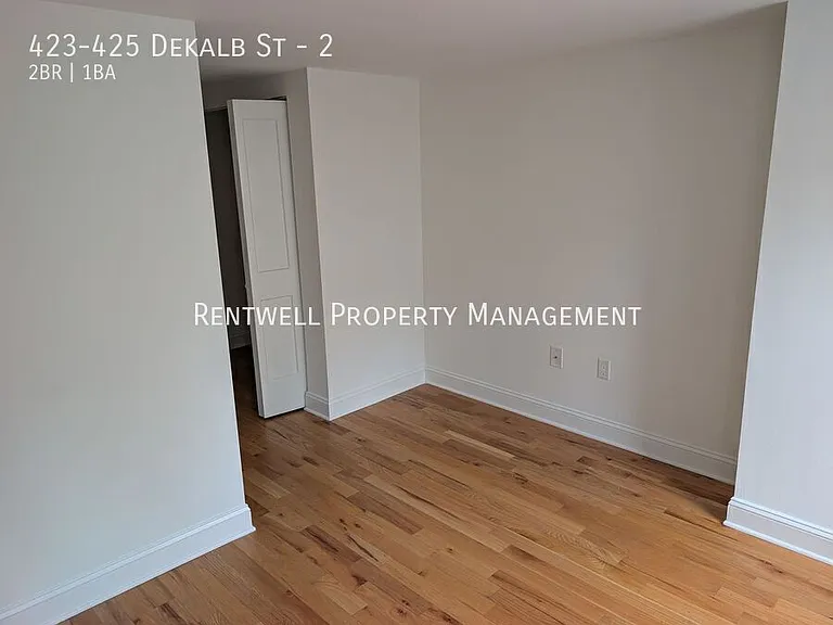 423-425 Dekalb St #2 — Photo 8