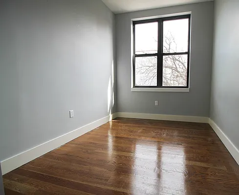 Rented by Arvik Group Real Estate | media 37