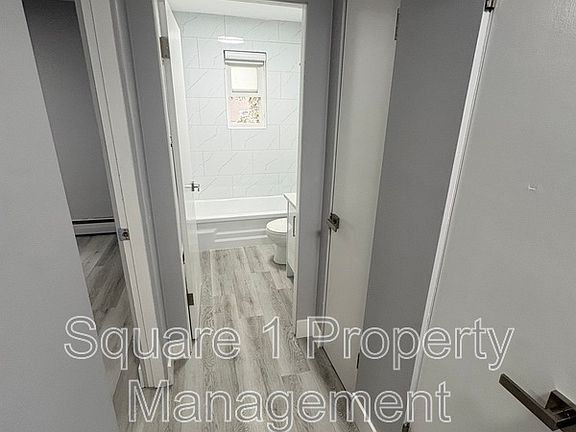 5th image of 9813 104th St NW #7