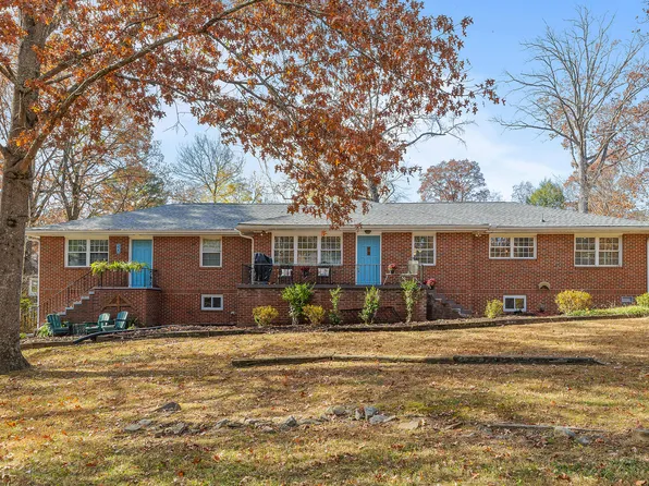 512 James Blvd, Signal Mountain, TN 37377