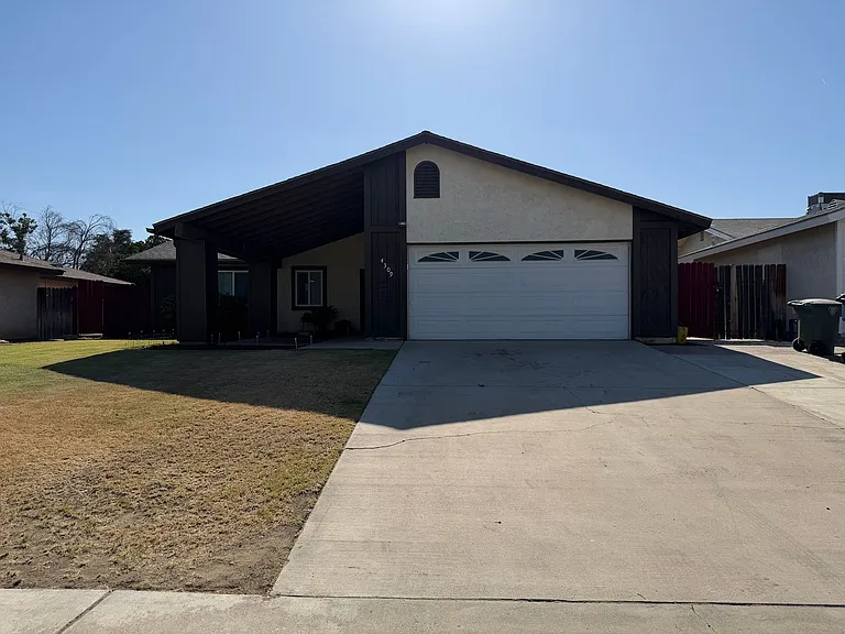 4309 Rosewall St — Photo 1