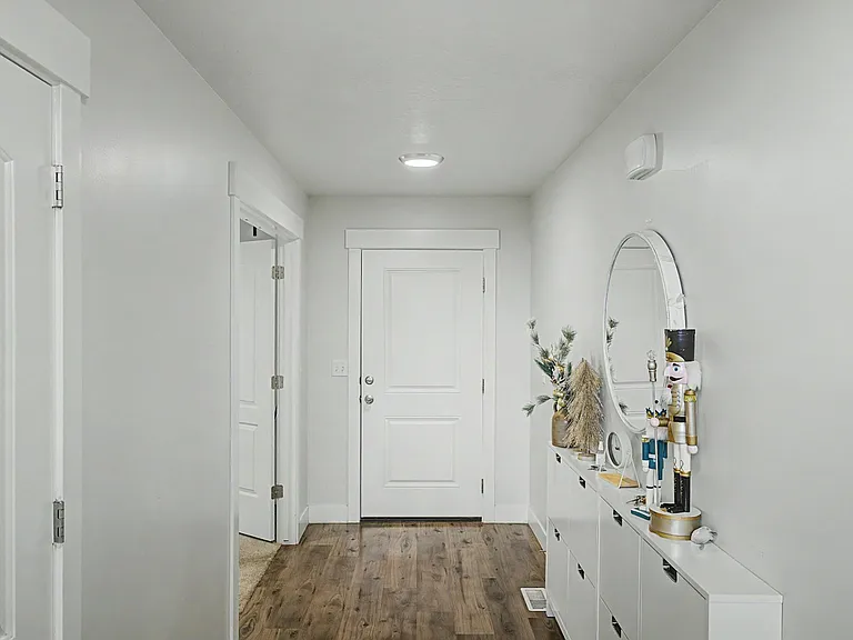 1531 W Stone Gate Dr — Photo 7