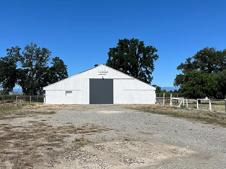 4693 County Rd E — Photo 5