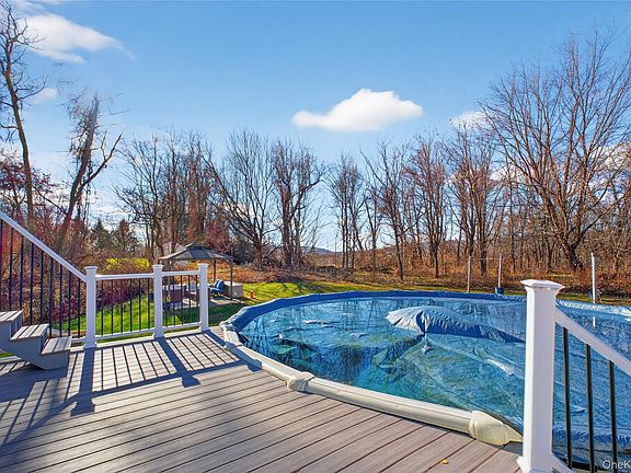 2nd image of 387 Cornwall Hill Road