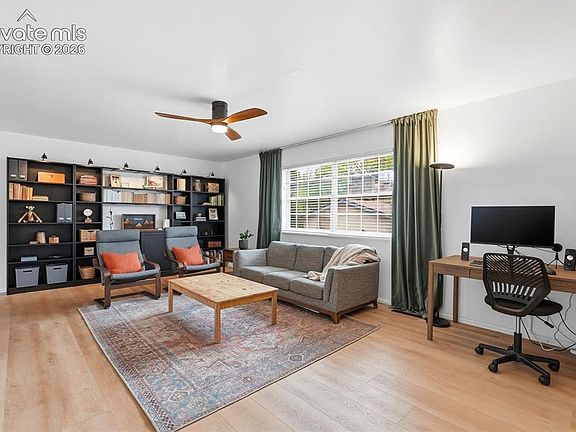 4th image of 2718 Penacho Cir