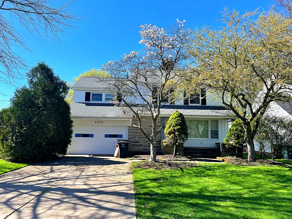2236 Cedarview Dr