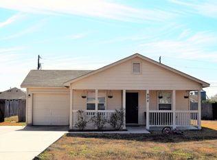 405 E Pietzsch St, Bartlett, TX 76511