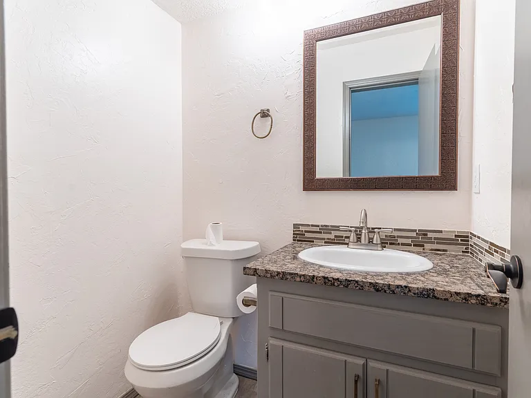 6824 Elk Canyon Rd — Photo 15