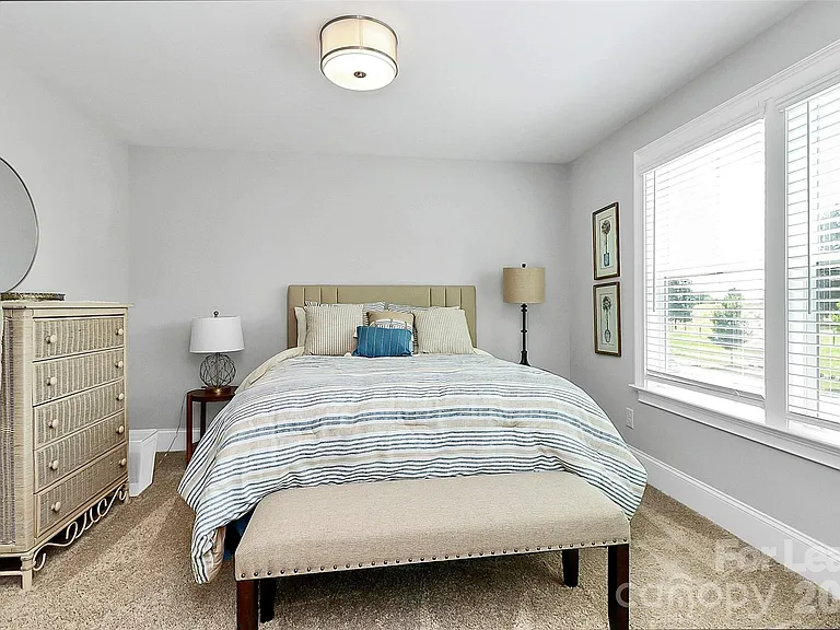 136 Preston Rd — Photo 19