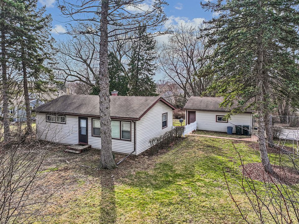 1st image of 1484 N Hicks Rd