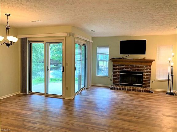 4th image of 1304 Cedarwood Dr APT B1