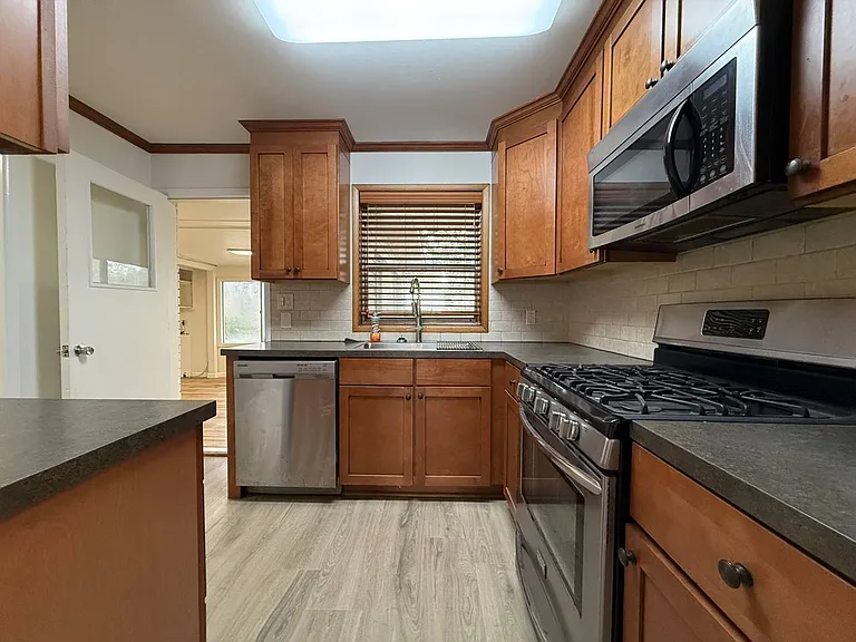 137 Antigua Dr — Photo 6