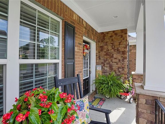 2nd image of 6960 Ashford Manor Way