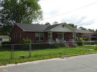 607 Goodge St, Claxton, GA 30417