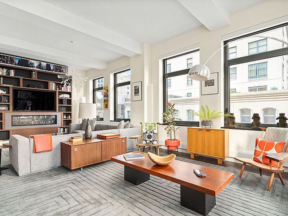 4th image of 37 Warren St APT 5A