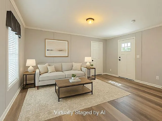 2 bed, 1.0 bath, 768 sqft, $1,750 — Photo 3