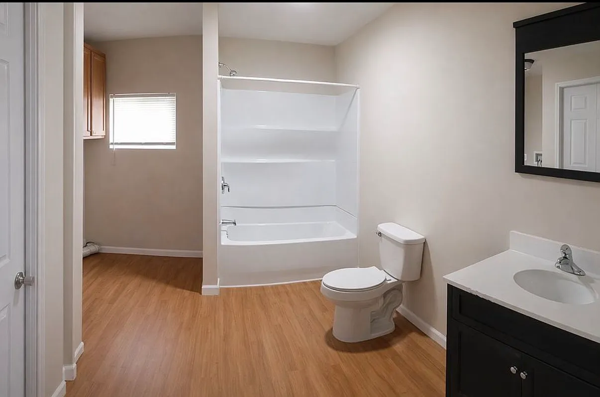 Riverrun Residences — Photo 4