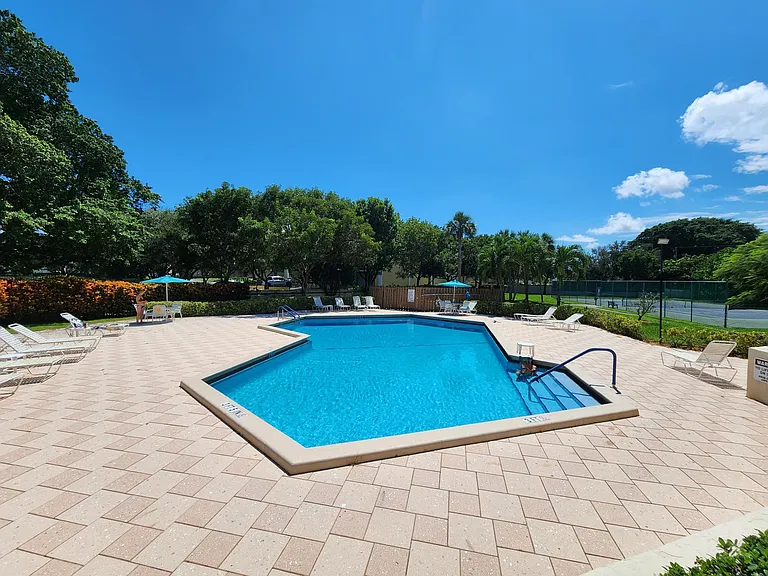 Community pool