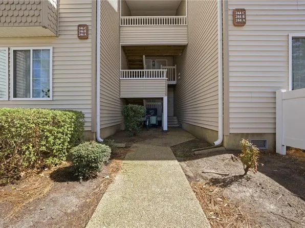 246 Dockside Dr APT C, Hampton, VA 23669