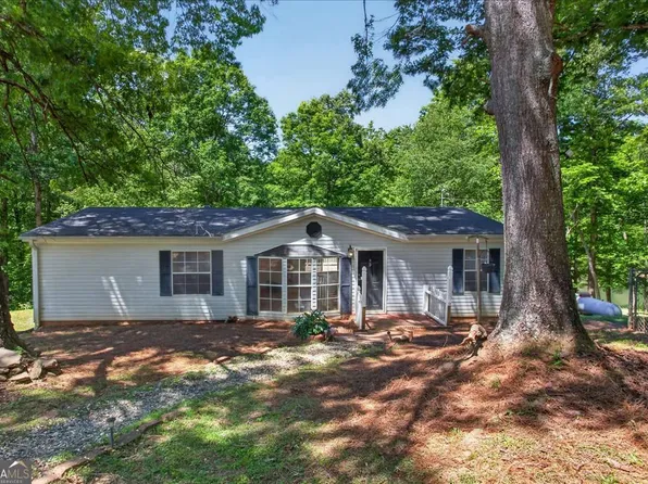 281 Dogwood Cir, Ellijay, GA 30540