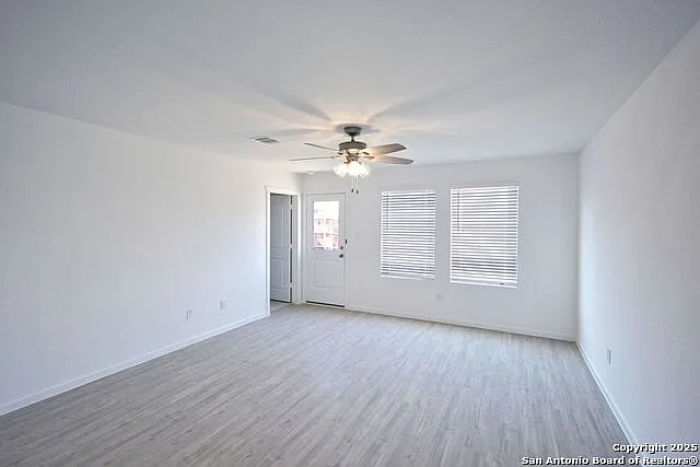 206 Charles Way — Photo 16