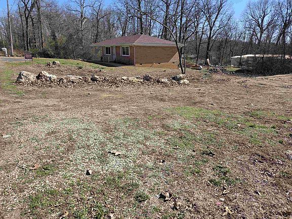 4th image of 34 Sequoyah Ridge Rd