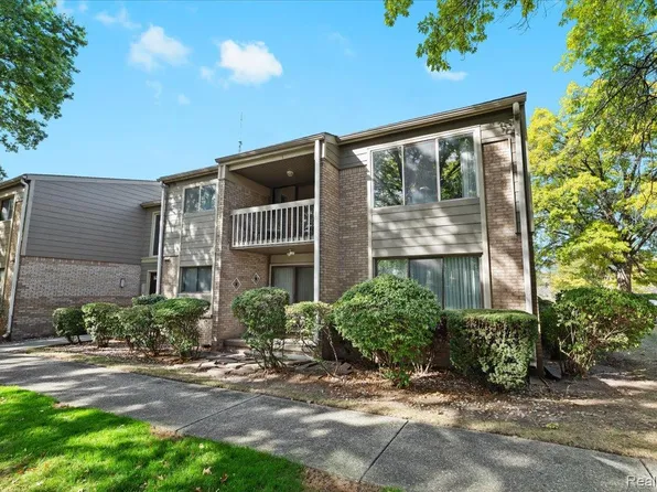 16245 Roanoke St, Southfield, MI 48075