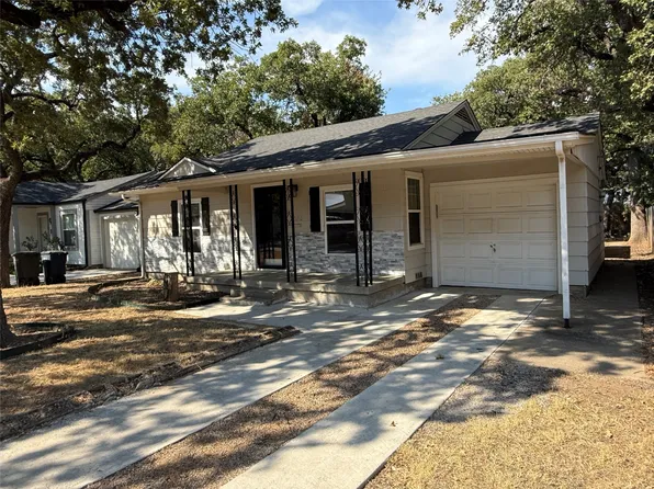 2826 McGee St, Fort Worth, TX 76112