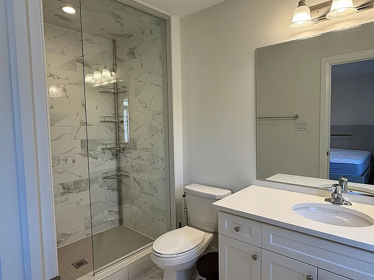 209 The Donway E — Photo 21