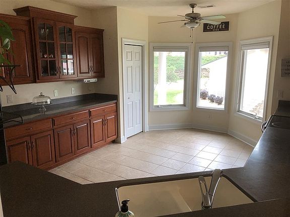 4th image of 1126 La Casa Ct