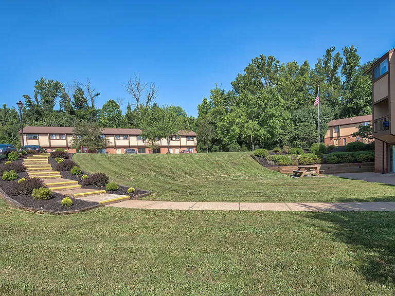 Colonial Terrace and Village Apartments — Photo 1