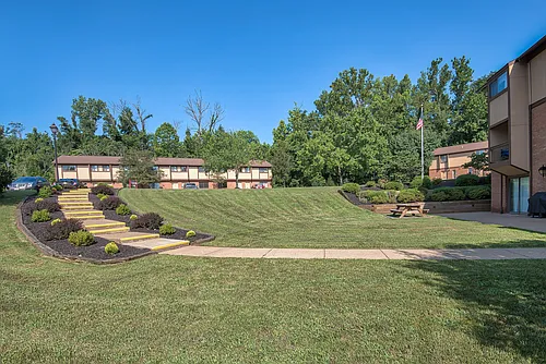 Colonial Terrace and Village Apartments Photo 1