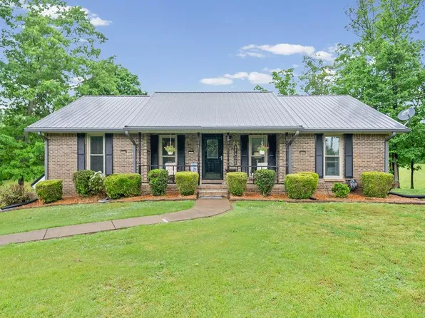 419 Williams Rd, Big Rock, TN 37023