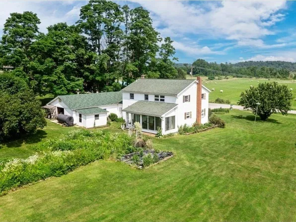 327 Charlotte Road, Hinesburg, VT 05461