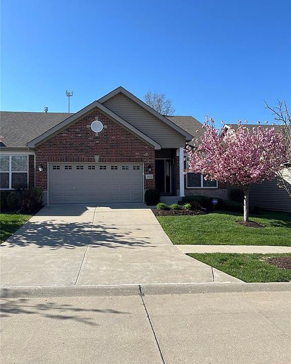 1st image of 16152 Amber Vista Dr