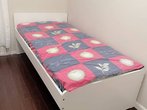 5th image of 9298 University Cres #102A
