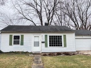 705 Roselyn Dr, Rantoul, IL 61866